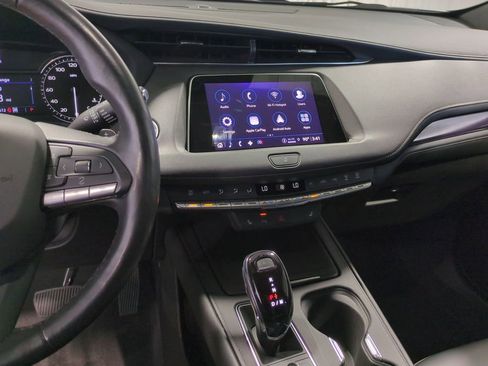 Used 2023 Cadillac XT4 Luxury w/ Cold Weather Package image 34