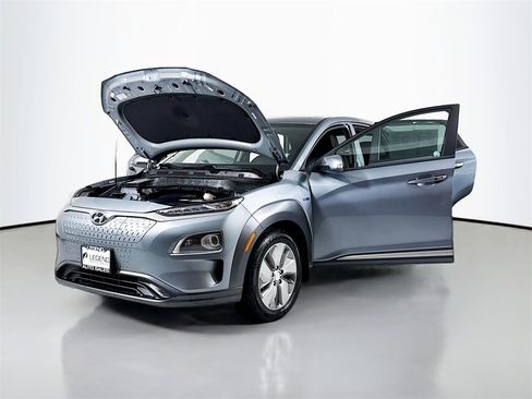 Used 2020 Hyundai Kona Limited w/ Cargo Package image 27