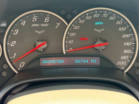 Used 2010 Chevrolet Corvette Grand Sport w/ Preferred Equipment Group RWD image 28