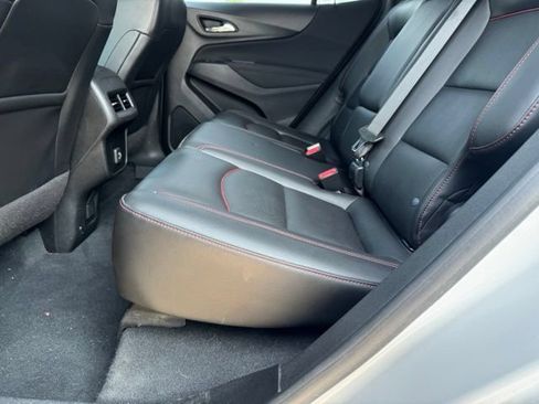 Used 2022 Chevrolet Equinox RS w/ RS Leather Package AWD/4WD image 7