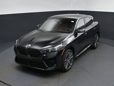 New 2026 BMW X2 xDrive28i w/ Technology Package AWD/4WD image 30