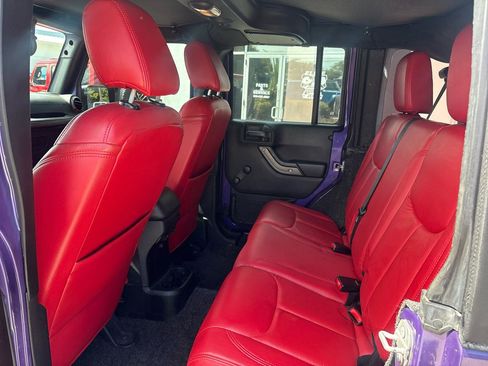 Used 2017 Jeep Wrangler Unlimited Sport w/ Connectivity Group image 14