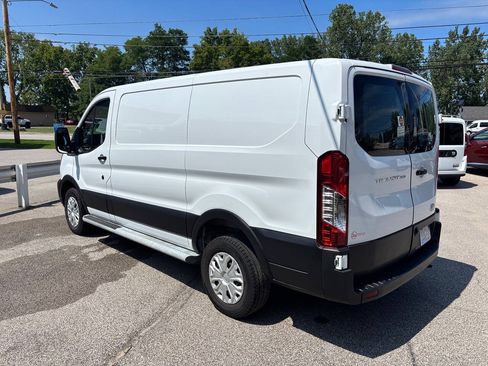 Used 2025 Ford Transit 250 Low Roof w/ Exterior Upgrade Package RWD image 5