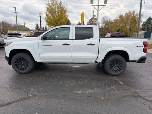 New 2026 Chevrolet Colorado W/T w/ WT Custom Package AWD/4WD image 6