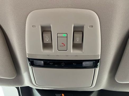 Used 2025 Nissan Murano Platinum w/ Cargo Package AWD/4WD image 35