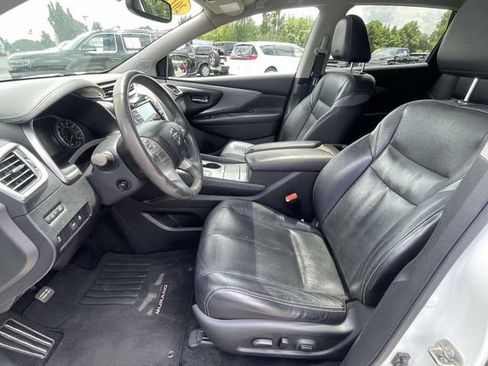 Used 2015 Nissan Murano Platinum w/ Platinum Technology Package AWD/4WD image 16