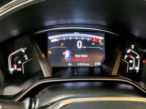 Used 2018 Honda CR-V Touring image 26