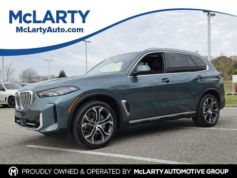 Certified 2025 BMW X5 xDrive40i w/ Premium Package image 1