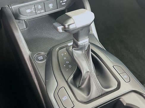 Used 2025 Kia K4 FWD image 23