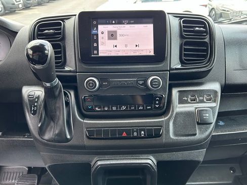 Used 2022 RAM ProMaster 2500 FWD image 16