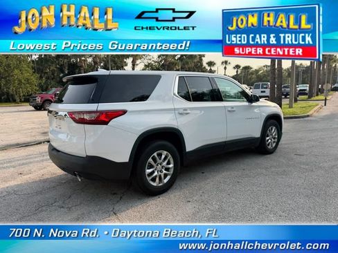 Used 2020 Chevrolet Traverse LS FWD image 11