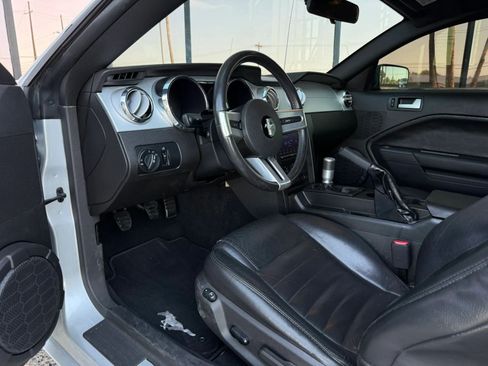 Used 2008 Ford Mustang GT Premium RWD image 37