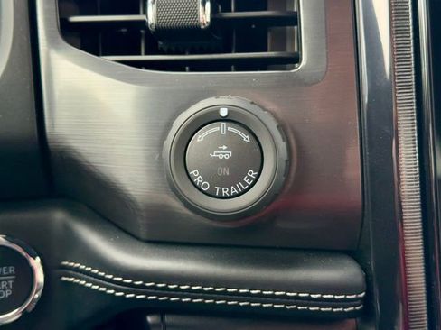 New 2025 Ford F150 Lightning Platinum AWD/4WD image 26