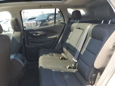 Certified 2024 GMC Terrain SLE w/ Driver Convenience Package FWD image 24
