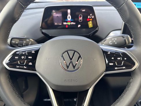 New 2026 Volkswagen ID.4 Pro image 16