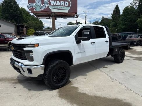 Used 2024 Chevrolet Silverado 2500 W/T w/ WT Convenience Package AWD/4WD image 14