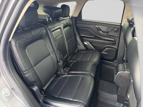 Used 2024 Lincoln Corsair AWD w/ Equipment Group 101A image 18