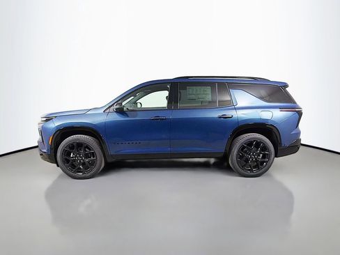 New 2026 Chevrolet Traverse RS w/ LPO, Floor Liner Package AWD/4WD image 8