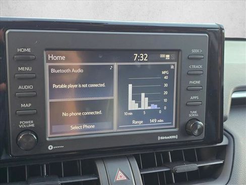 Used 2022 Toyota RAV4 XLE FWD image 17