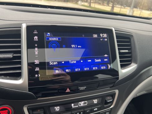 Used 2017 Honda Pilot EX-L image 22