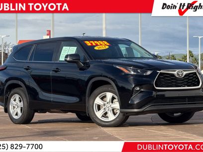 Certified 2024 Toyota Highlander LE