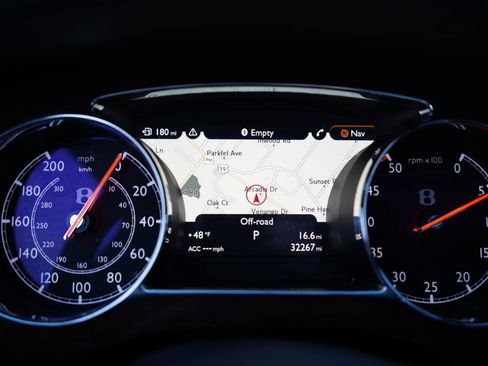 Used 2019 Bentley Mulsanne image 36