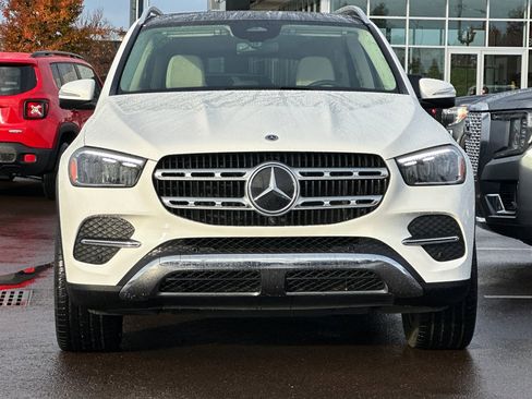 Used 2024 Mercedes-Benz GLE 450 4MATIC image 9