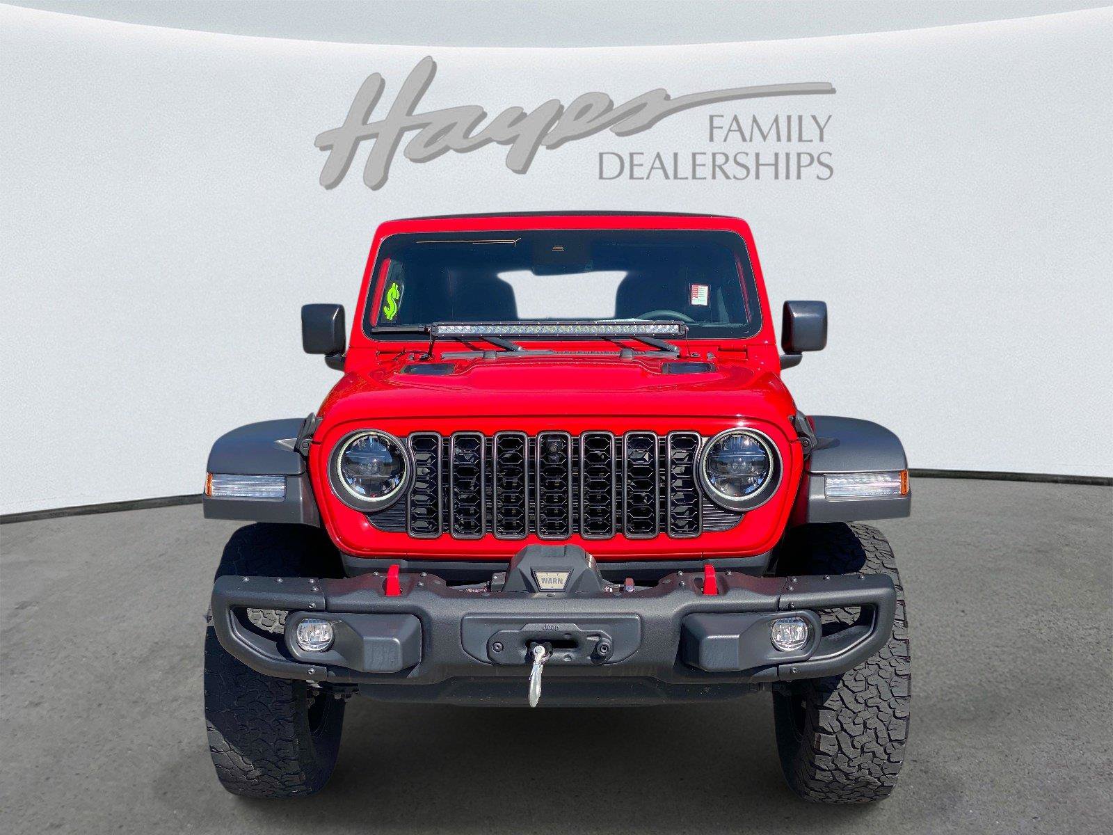 Used 2024 Jeep Wrangler Unlimited Rubicon w/ Capability Package AWD/4WD image 9