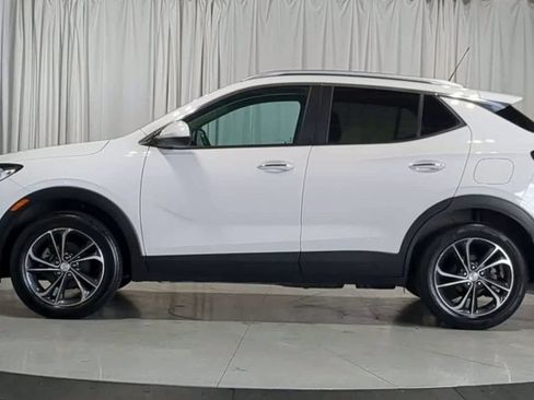 Used 2023 Buick Encore GX Select AWD/4WD image 6