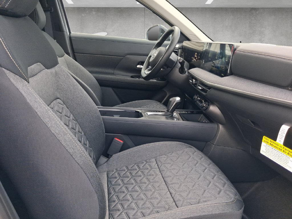 New 2027 Nissan Kicks SV FWD image 25