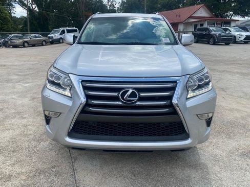 Used 2019 Lexus GX 460 Premium AWD/4WD image 5