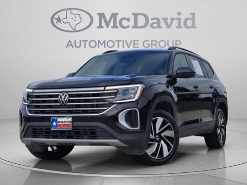 Used 2024 Volkswagen Atlas SE AWD/4WD image 1