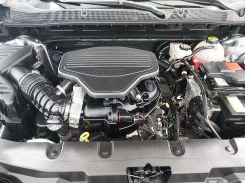 Used 2023 Chevrolet Blazer RS w/ Enhanced Convenience Package image 34