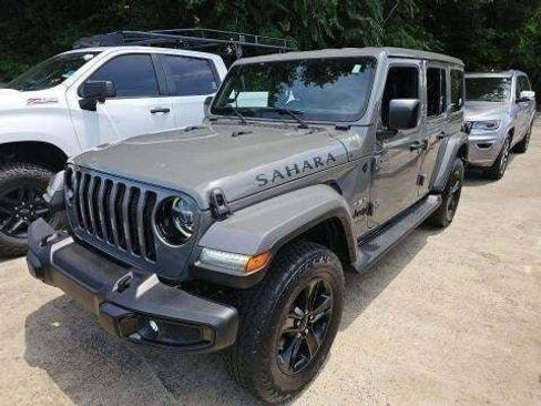 Used 2021 Jeep Wrangler Unlimited Sahara AWD/4WD image 7