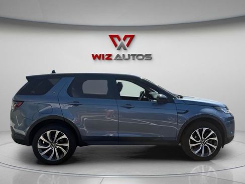Used 2022 Land Rover Discovery Sport SE image 6