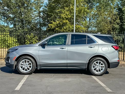 Used 2024 Chevrolet Equinox LT FWD image 7