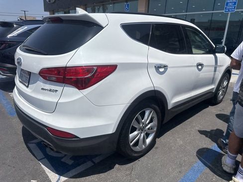 Used 2014 Hyundai Santa Fe Sport 2.0T w/ Navigation Package 06 FWD image 3