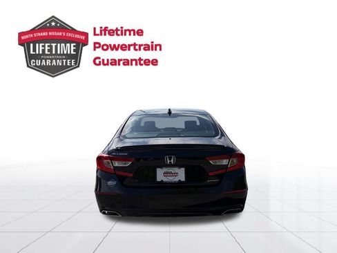 Used 2022 Honda Accord Sport image 4