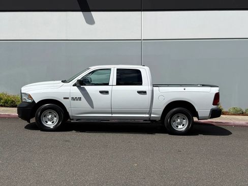 Used 2018 RAM 1500 Tradesman w/ Popular Equipment Group AWD/4WD image 3