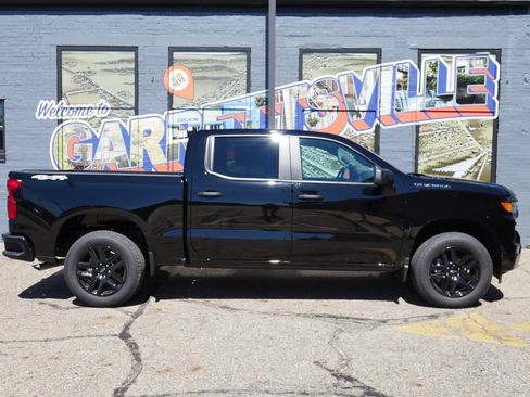 New 2026 Chevrolet Silverado 1500 Custom AWD/4WD image 29