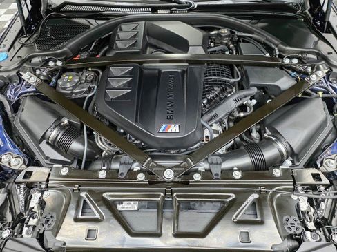 Used 2025 BMW M4 xDrive Competition AWD/4WD image 37