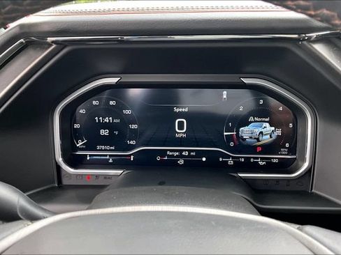 Used 2022 GMC Sierra 1500 AT4 w/ Technology Package AWD/4WD image 14