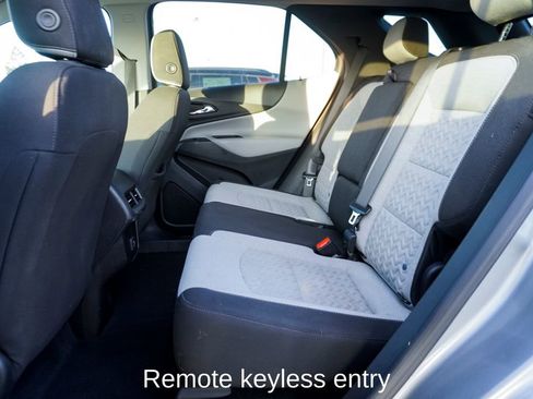 Used 2023 Chevrolet Equinox LS image 7