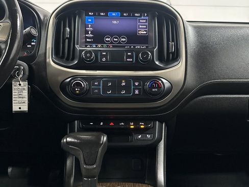 Used 2019 GMC Canyon Denali image 24