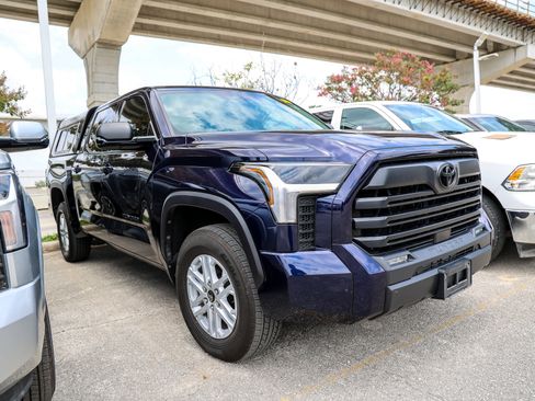 Used 2024 Toyota Tundra SR5 w/ SR5 Premium Package AWD/4WD image 6