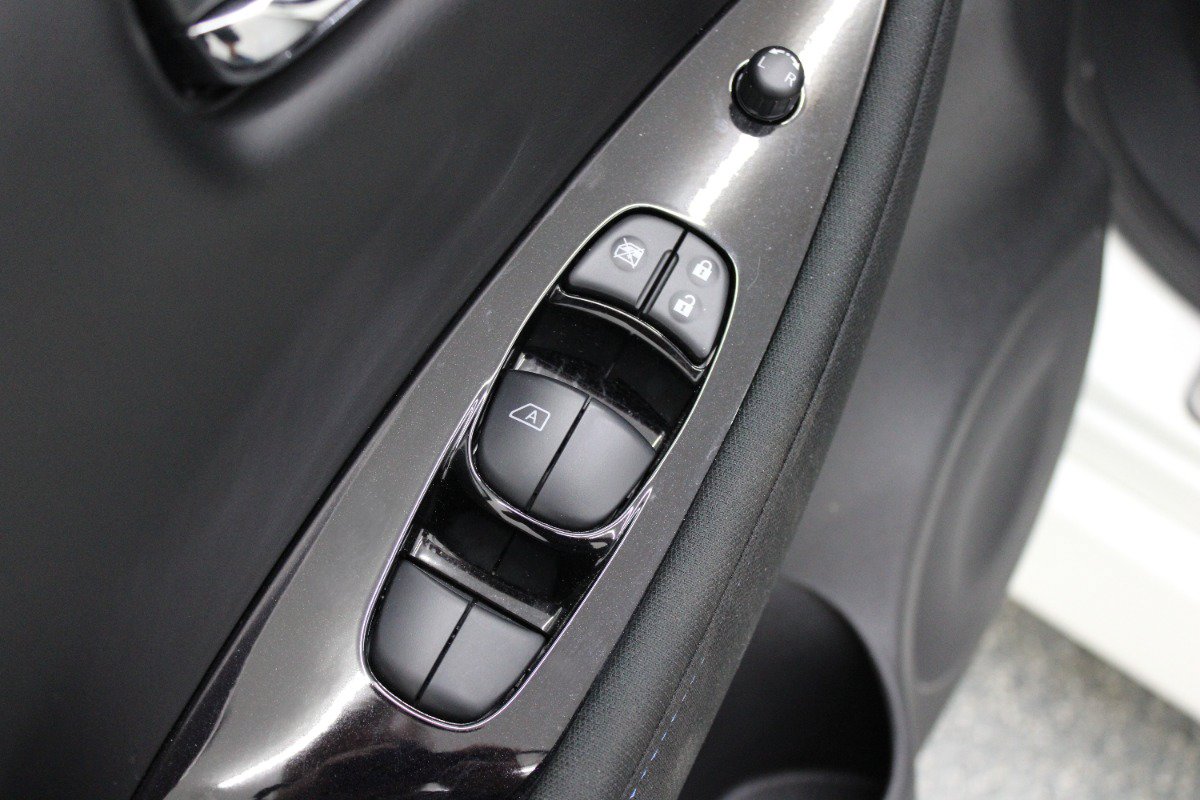 Used 2024 Nissan Leaf SV Plus FWD image 15