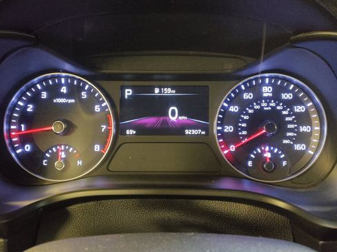 Used 2022 Kia Forte GT-Line w/ GT-Line Technology Package FWD image 23