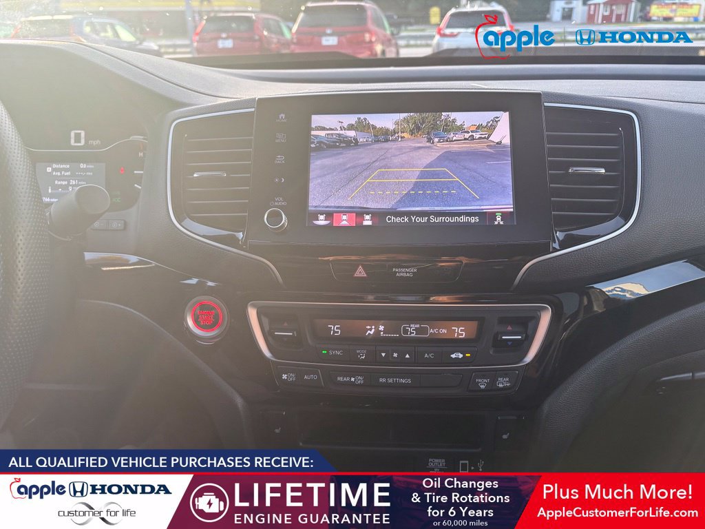 Used 2023 Honda Ridgeline Black Edition image 9