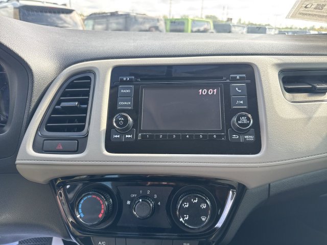 Used 2018 Honda HR-V LX image 17