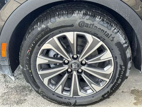 New 2025 Buick Envision Preferred AWD/4WD image 11